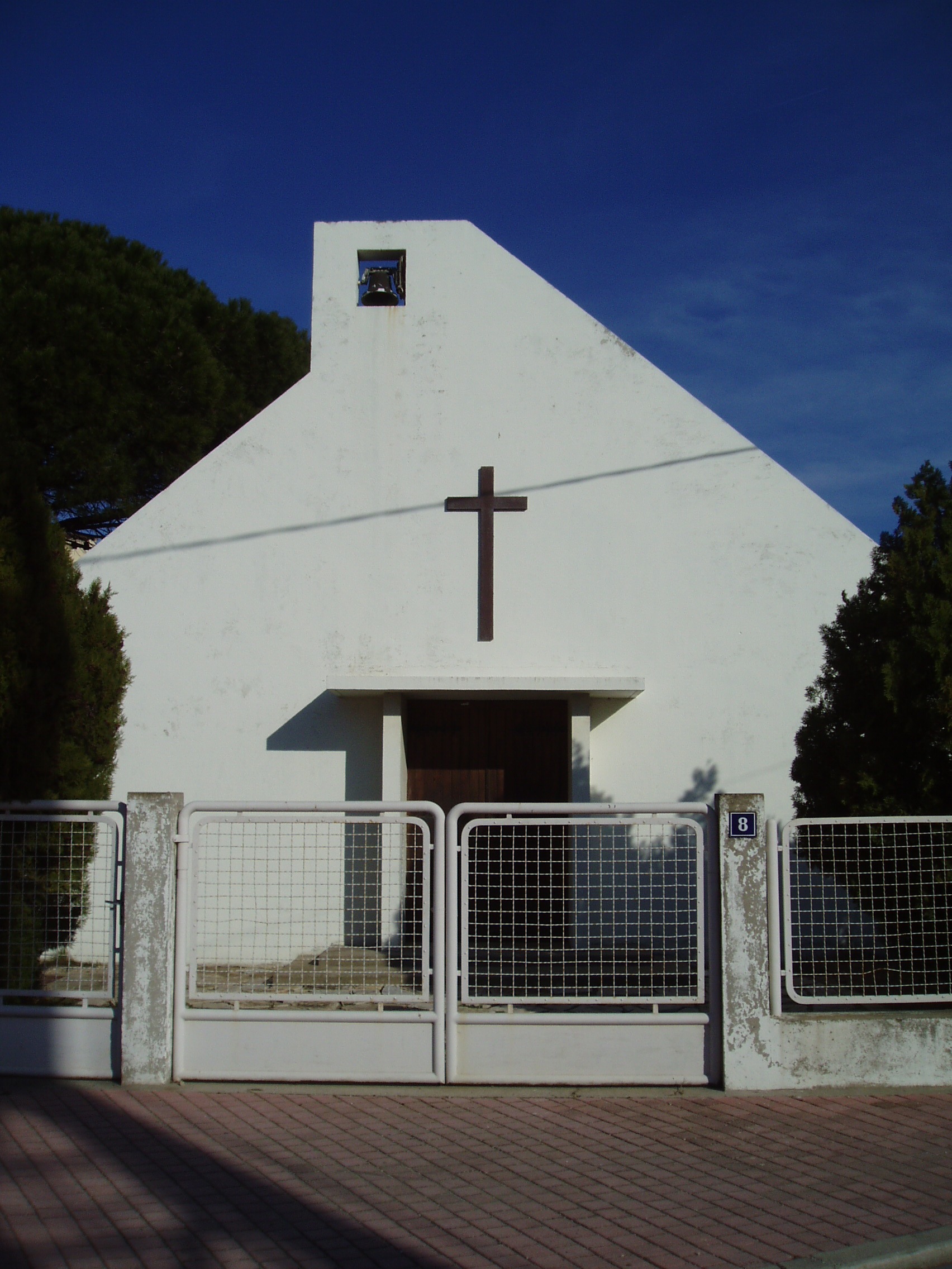 Façade du temple de Port Saint Louis